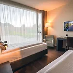 Hotel B-smart 4*