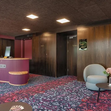 B-smart Hotel